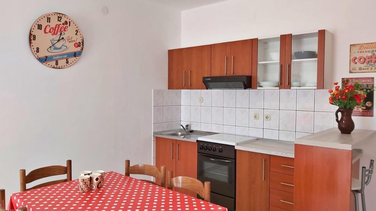 Apartments Zvone Omis Ngoại thất bức ảnh
