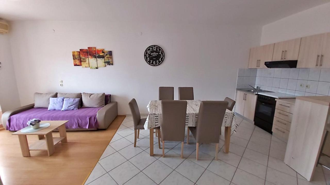Apartments Zvone Omis Ngoại thất bức ảnh