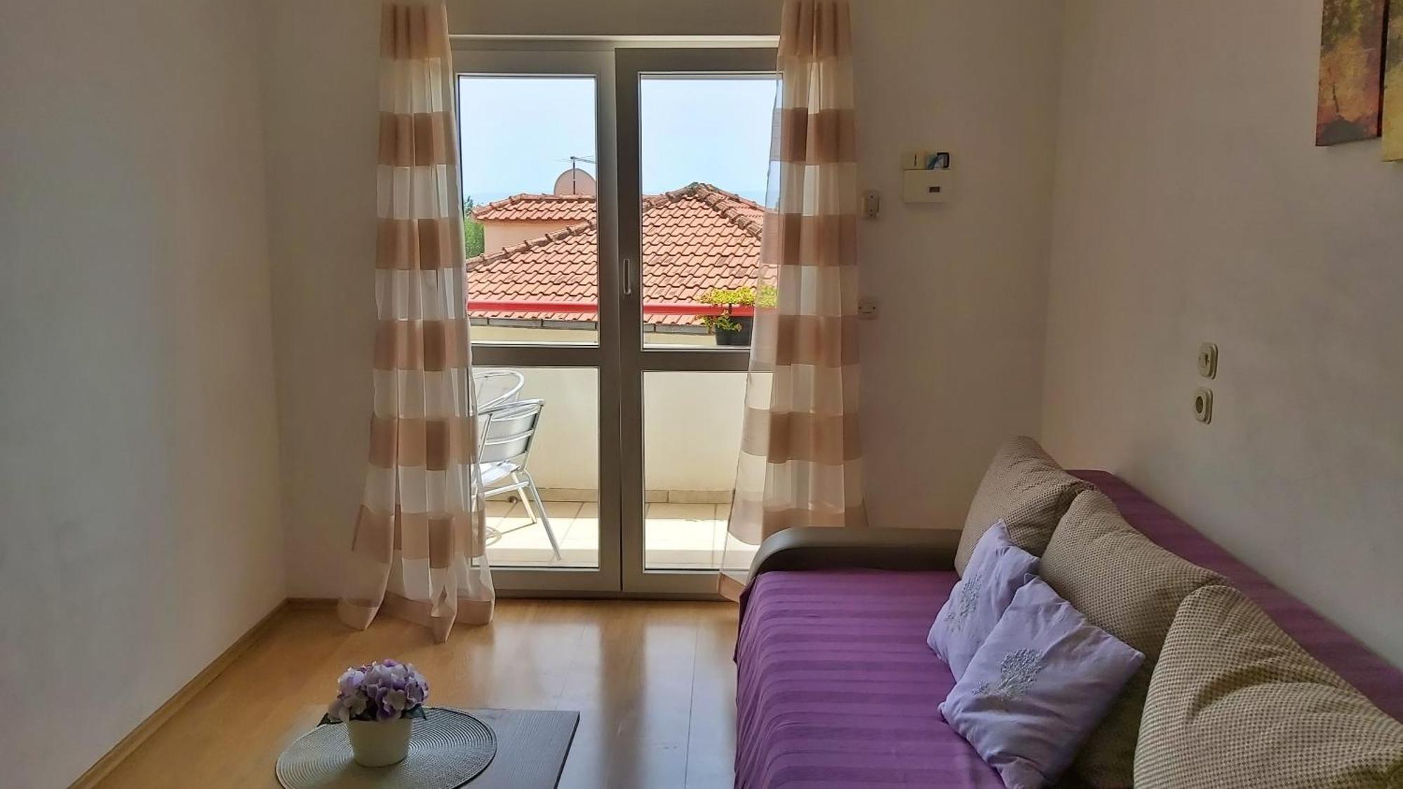 Apartments Zvone Omis Phòng bức ảnh