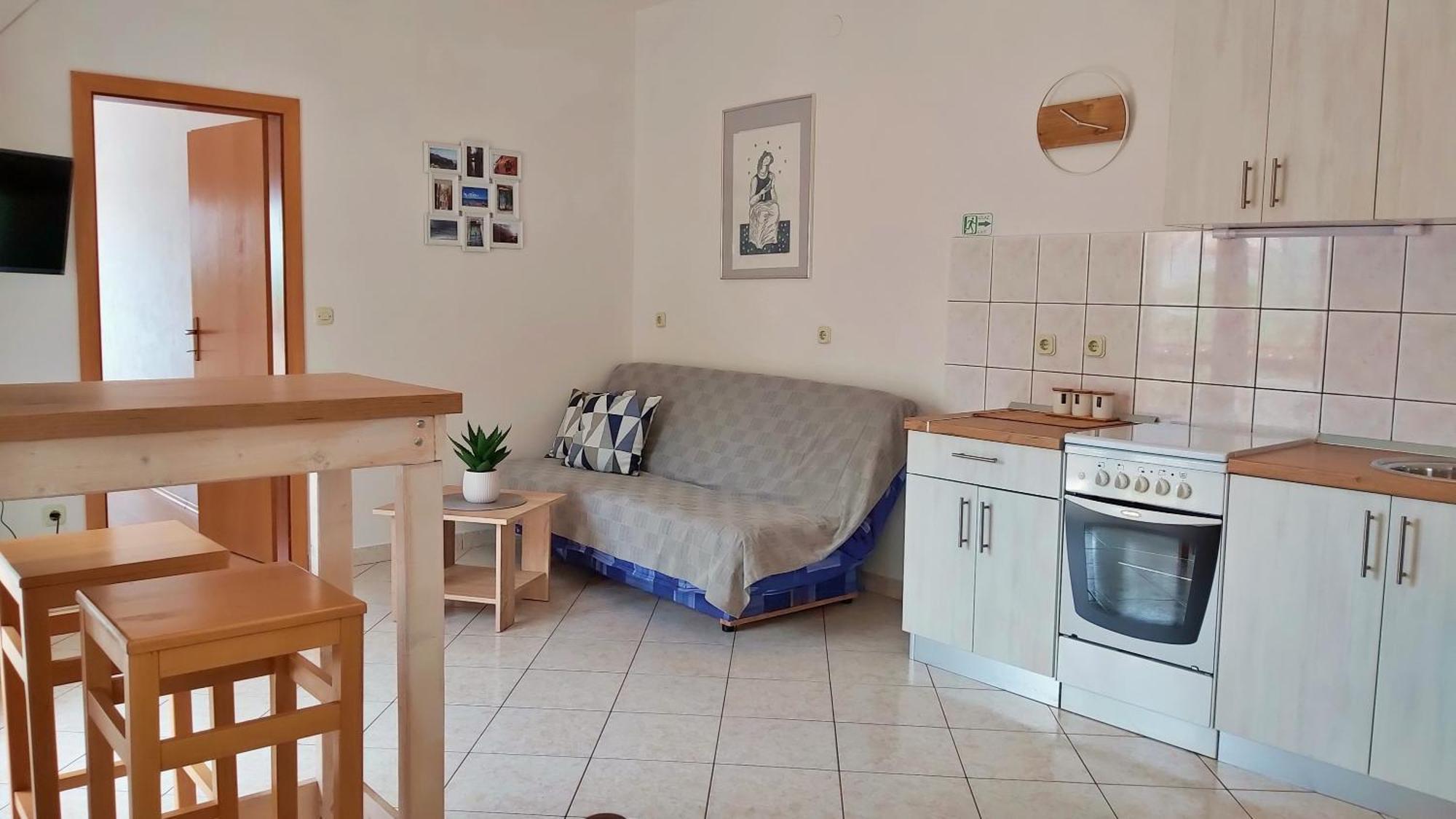 Apartments Zvone Omis Phòng bức ảnh