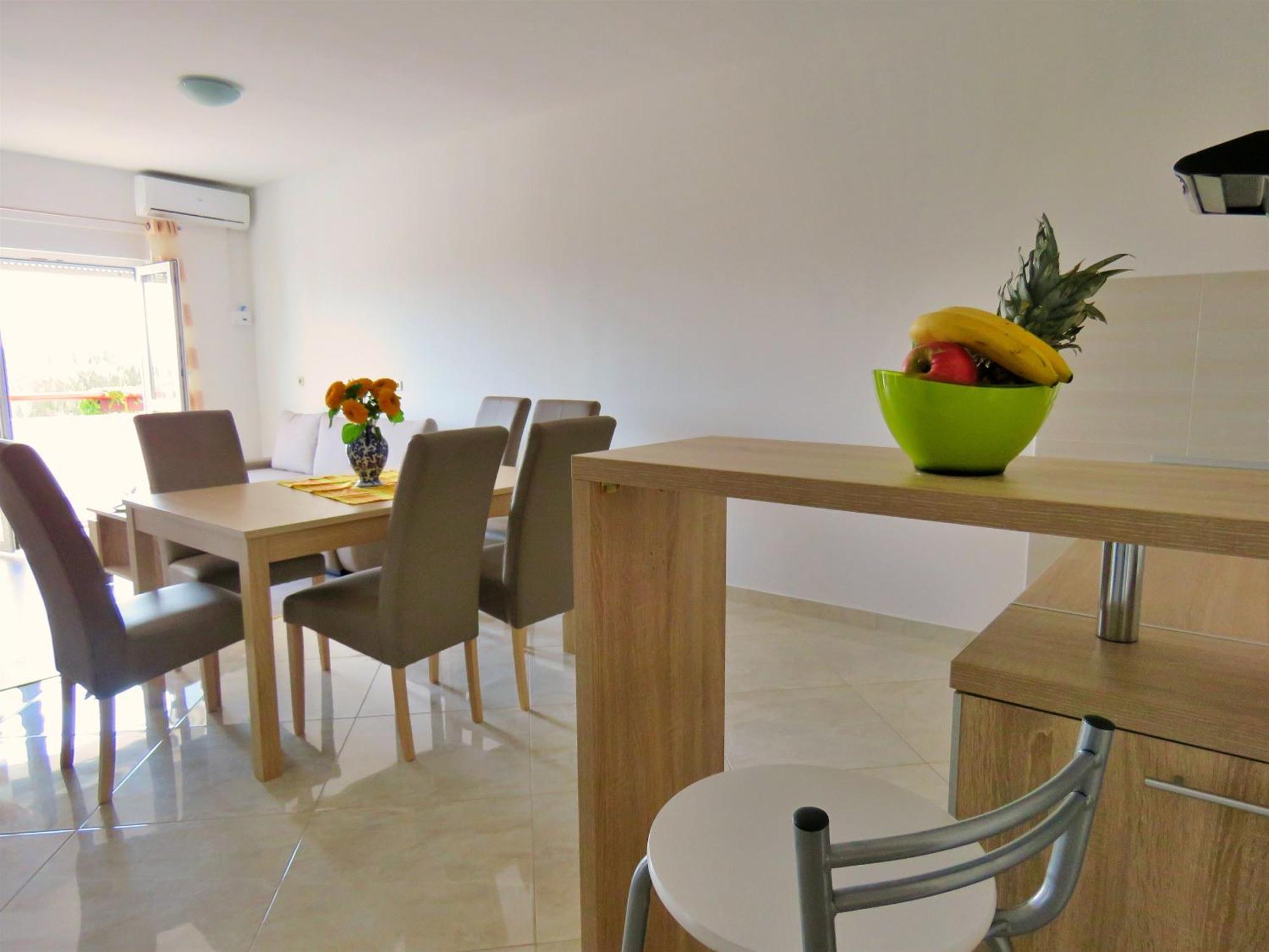 Apartments Zvone Omis Phòng bức ảnh